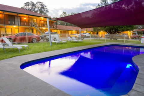 Advance Motel - Hervey Bay Accommodation 0