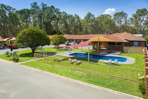 Advance Motel - Hervey Bay Accommodation 1