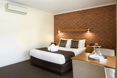 Advance Motel - Hervey Bay Accommodation 7