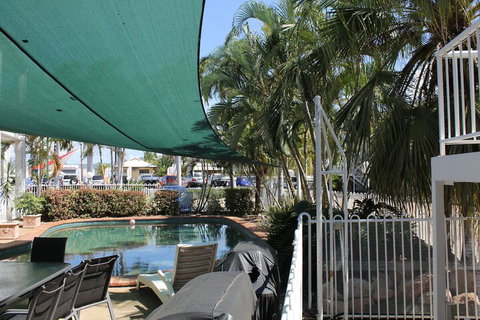 The Colonial Rose Motel - Hervey Bay Accommodation 3