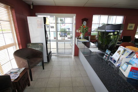 The Colonial Rose Motel - Hervey Bay Accommodation 5