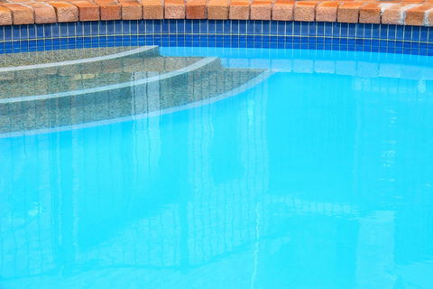 Crescent Motel - Hervey Bay Accommodation 2
