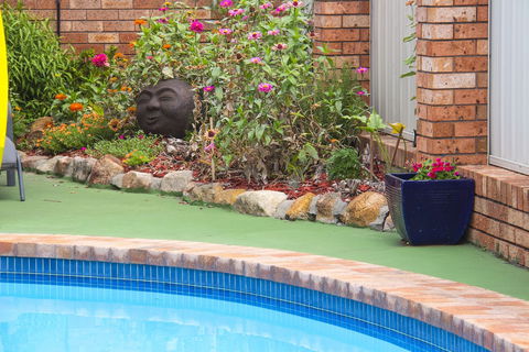 Crescent Motel - Hervey Bay Accommodation 5