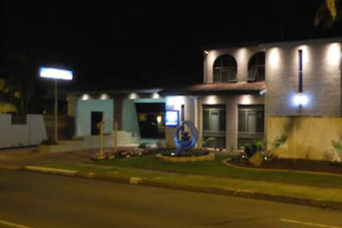 Alabaster Motor Inn Taree - Hervey Bay Accommodation 5