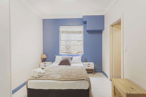 Manly Beach House - Tourism Hervey Bay 4