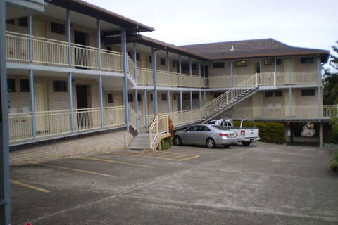 Excelsior Motor Inn - Hervey Bay Accommodation 1