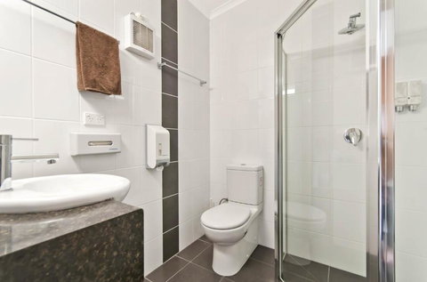 William Dutton Motel - Hervey Bay Accommodation 6