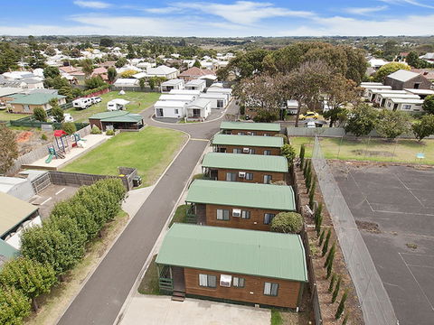 Portland Holiday Village - Hervey Bay Accommodation 5