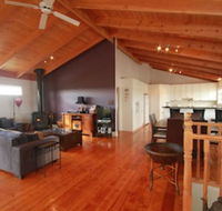 Pelican Sands Bed  Breakfast - Hervey Bay Accommodation
