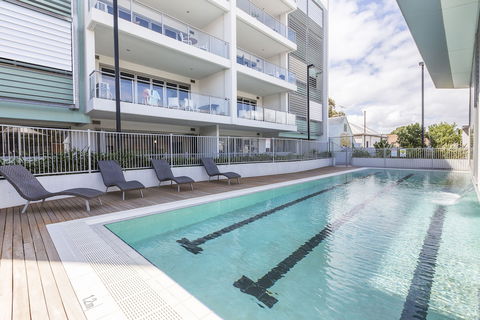 Gallery Serviced Apartments - Tourism Hervey Bay 3