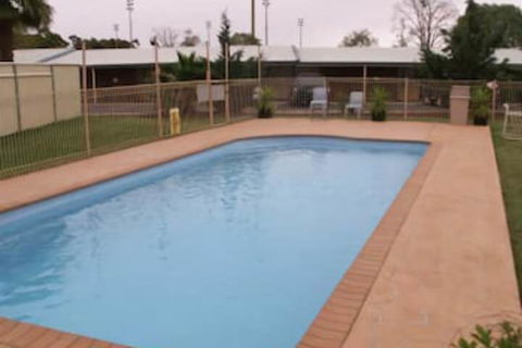 Parkview Motor Inn Parkes - Hervey Bay Accommodation 0