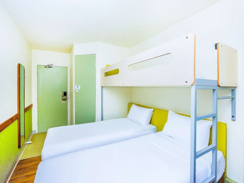 Ibis Budget Newcastle - Hervey Bay Accommodation 6