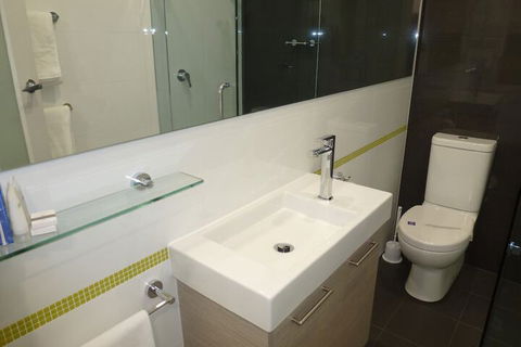 Golden Chain Tower Motor Inn - Hervey Bay Accommodation 2