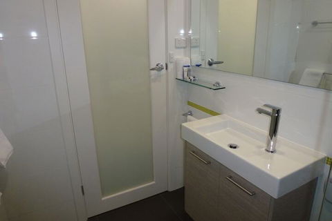 Golden Chain Tower Motor Inn - Hervey Bay Accommodation 7