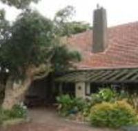 COLWYN HOUSE  STABLE COTTAGE B B - Hervey Bay Accommodation