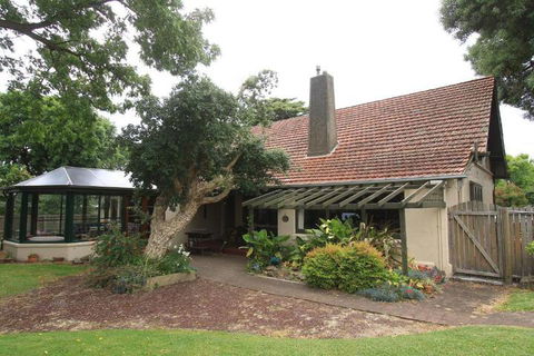COLWYN HOUSE & STABLE COTTAGE B B - Hervey Bay Accommodation 3