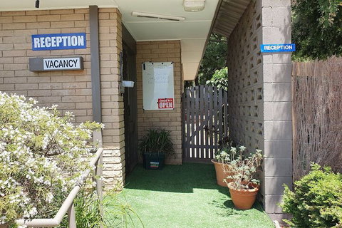 Allamar Motor Inn Motel - Hervey Bay Accommodation 6