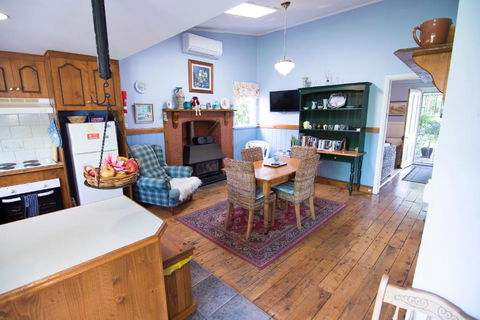 Pammys Palace - Hervey Bay Accommodation 5