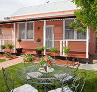 Pammys Palace - Hervey Bay Accommodation