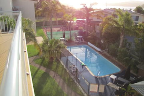 Apollo Apartments - Hervey Bay Accommodation 2