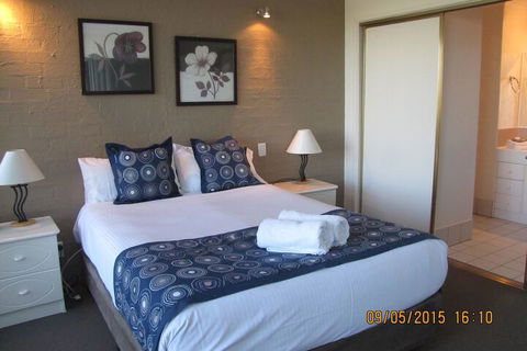 Apollo Apartments - Hervey Bay Accommodation 4