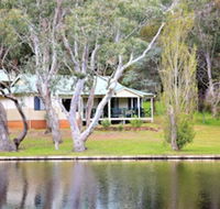 Bushy Lake Chalets - Hervey Bay Accommodation