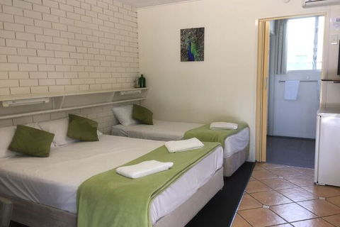 Paradise Lodge Motel - Hervey Bay Accommodation 7