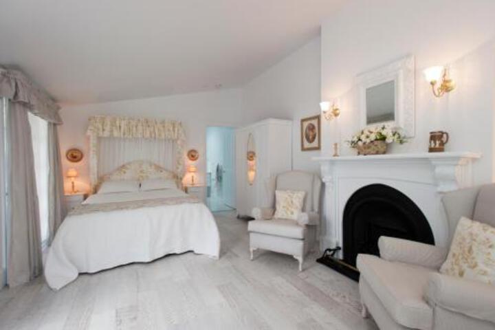 Longford TAS Hervey Bay Accommodation