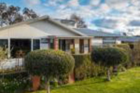 Aggies Bed & Breakfast - Tourism Hervey Bay 0