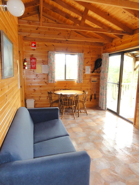 Gumleaves Bush Holidays - Hervey Bay Accommodation 4