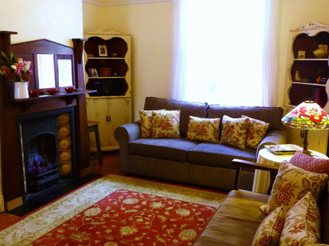 Hills Havens Cottages - Tourism Hervey Bay 3