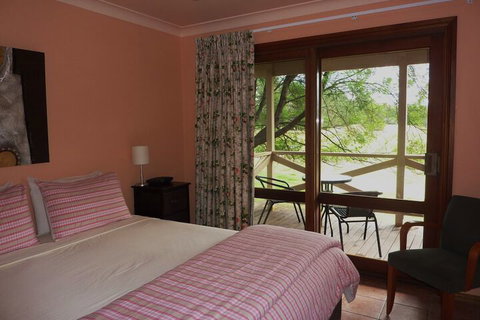 Madison's Mountain Retreat - Hervey Bay Accommodation 5