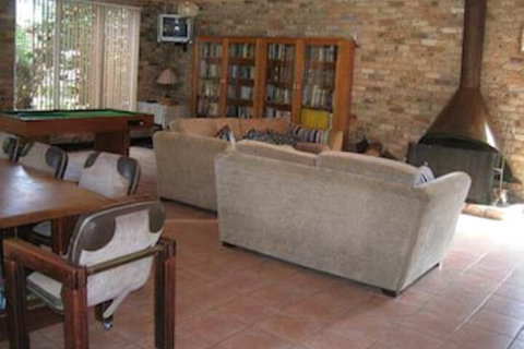 Madison's Mountain Retreat - Hervey Bay Accommodation 4