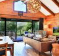 Kangaroo Valley Timber Cabin - Hervey Bay Accommodation