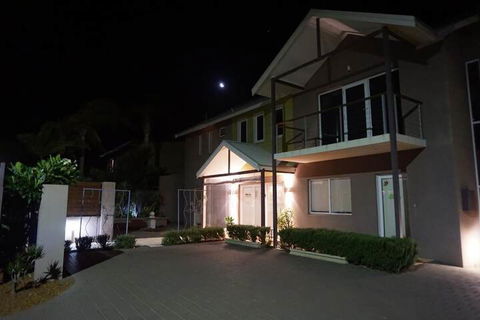 Gecko Lodge - Tourism Hervey Bay 1