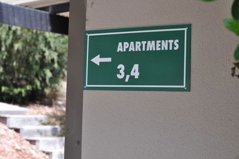 Oyster Cove Chalet - Tourism Hervey Bay 1