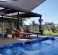 Sunway Farm Bed  Breakfast  Rosebud Cottage - Tourism Hervey Bay