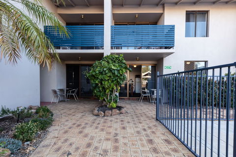 Sails Geraldton Accommodation - Tourism Hervey Bay 3
