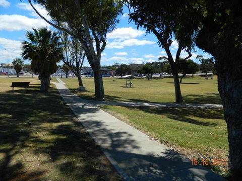 Champion Bay Apartments - Hervey Bay Accommodation 2