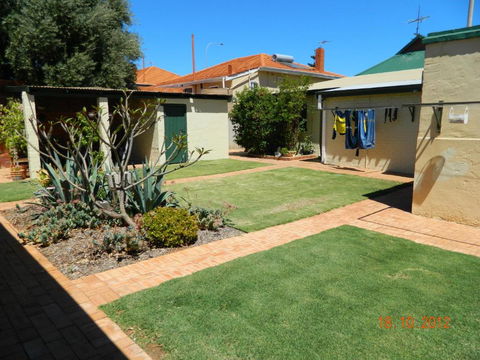 Champion Bay Apartments - Hervey Bay Accommodation 4