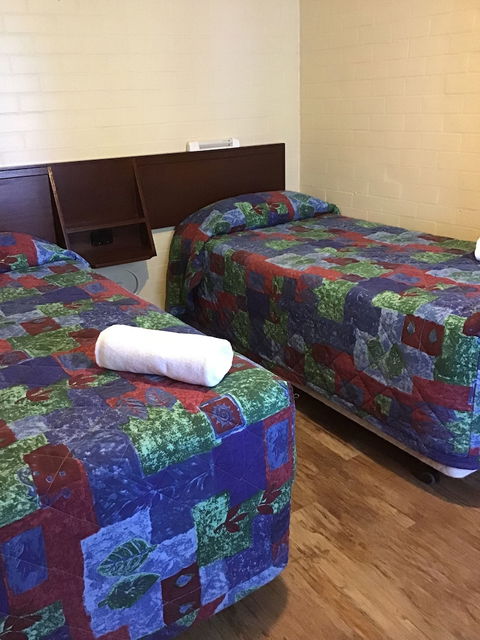 Bayview Motel - Hervey Bay Accommodation 3