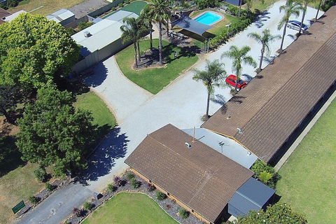 Golfers Lodge Motel - Tourism Hervey Bay 3