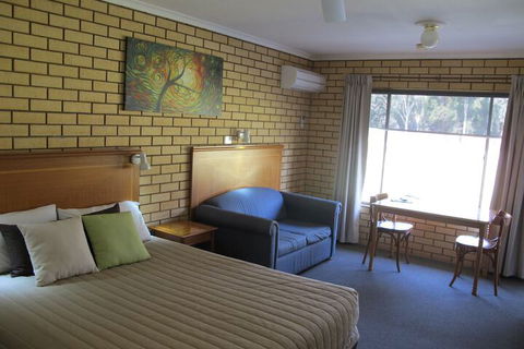 Golfers Lodge Motel - Tourism Hervey Bay 7