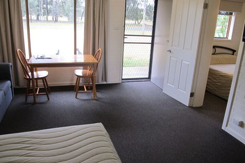 Golfers Lodge Motel - Tourism Hervey Bay 6