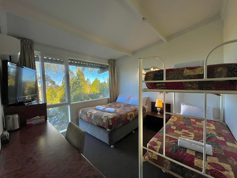 High Country Motel - Hervey Bay Accommodation 6