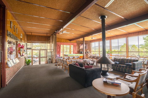 High Country Motel - Hervey Bay Accommodation 3