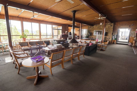 High Country Motel - Hervey Bay Accommodation 4