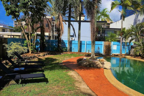 Reef Backpackers - Tourism Hervey Bay 2