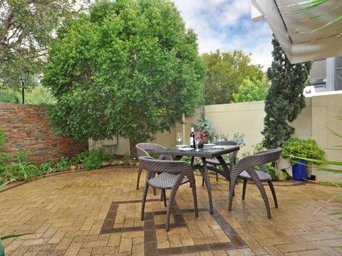 Park Vista Executive Townhouses - Hervey Bay Accommodation 1