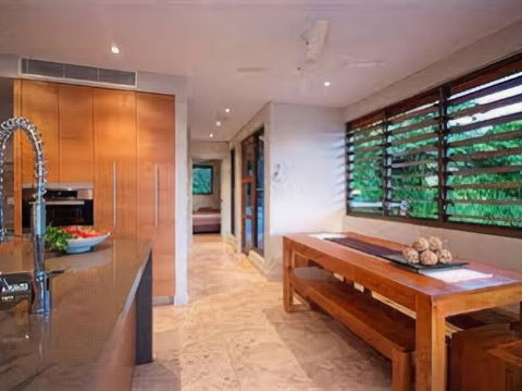 The Boutique Collection At 1 23 Murphy Street Port Douglas - Tourism Hervey Bay 2